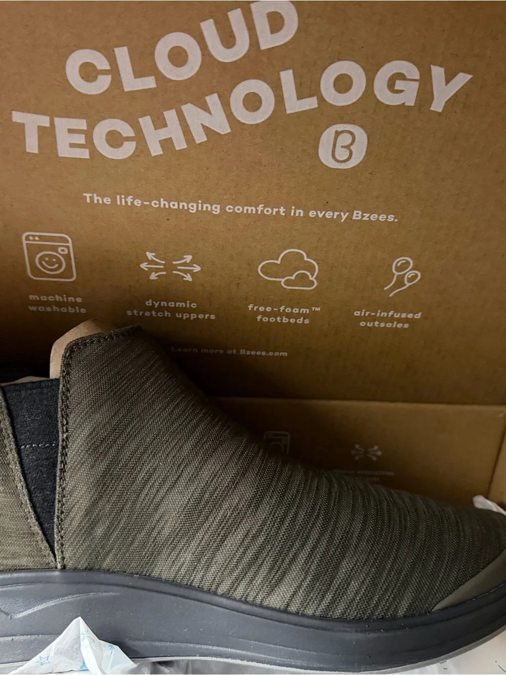 Bzees Tempo Slip On Ankle Boots in Olive Night NIB